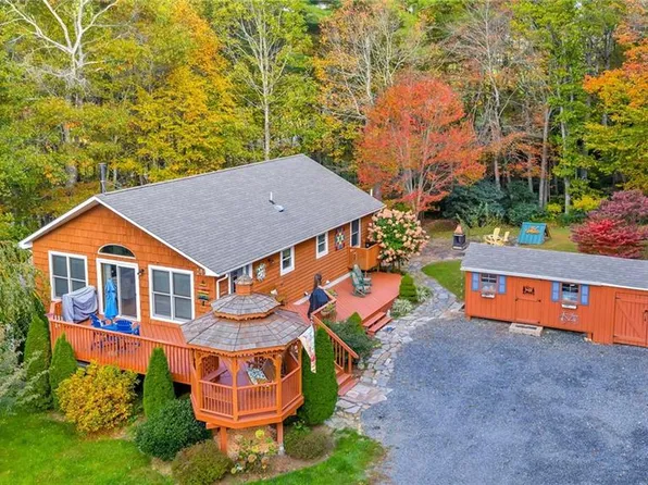 149 Mr Mac Dr, Fleetwood, NC 28626