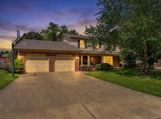 905 Stahl Ct, Evansville, IN 47715