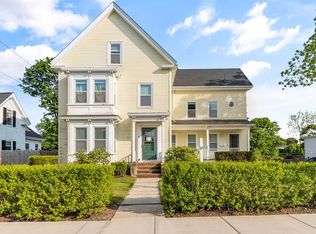 97 Dean Ave, Franklin, MA 02038