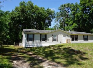 10135 W Ohio Dr, Crystal River, FL 34428