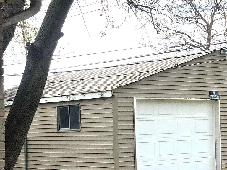 7608 Southfield Dr — Photo 10
