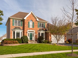 26W314 Inwood Ln, Winfield, IL 60190