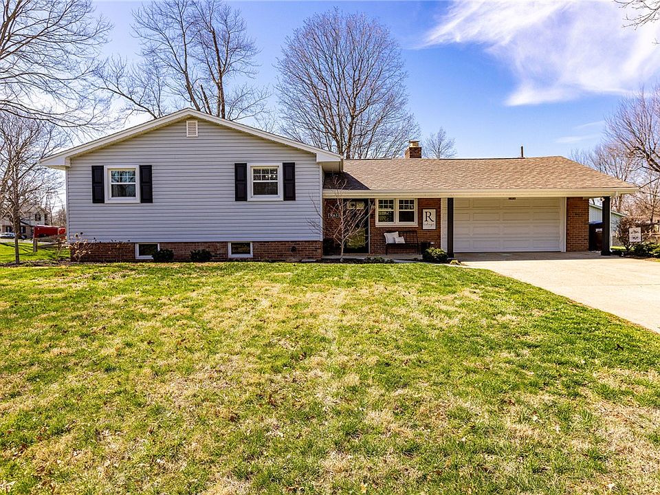 1st image of 3063 Lynn Dr