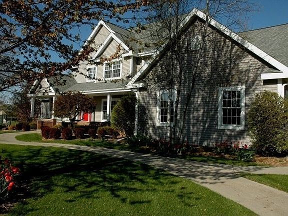 2nd image of 5768 Auburn Dr