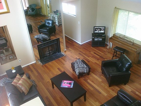 3rd image of 1 The Registry