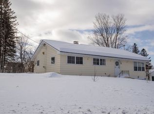 17 Philbrook St, Barre, VT 05641
