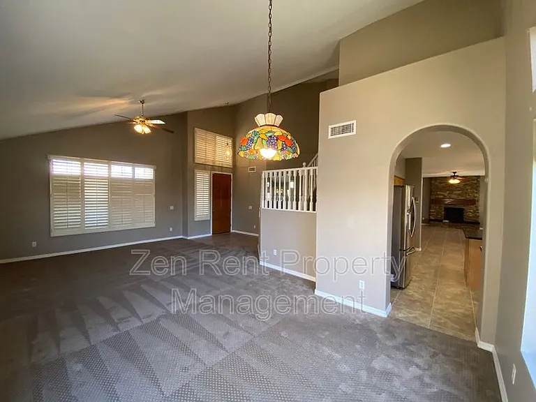 426 S Burk St — Photo 7