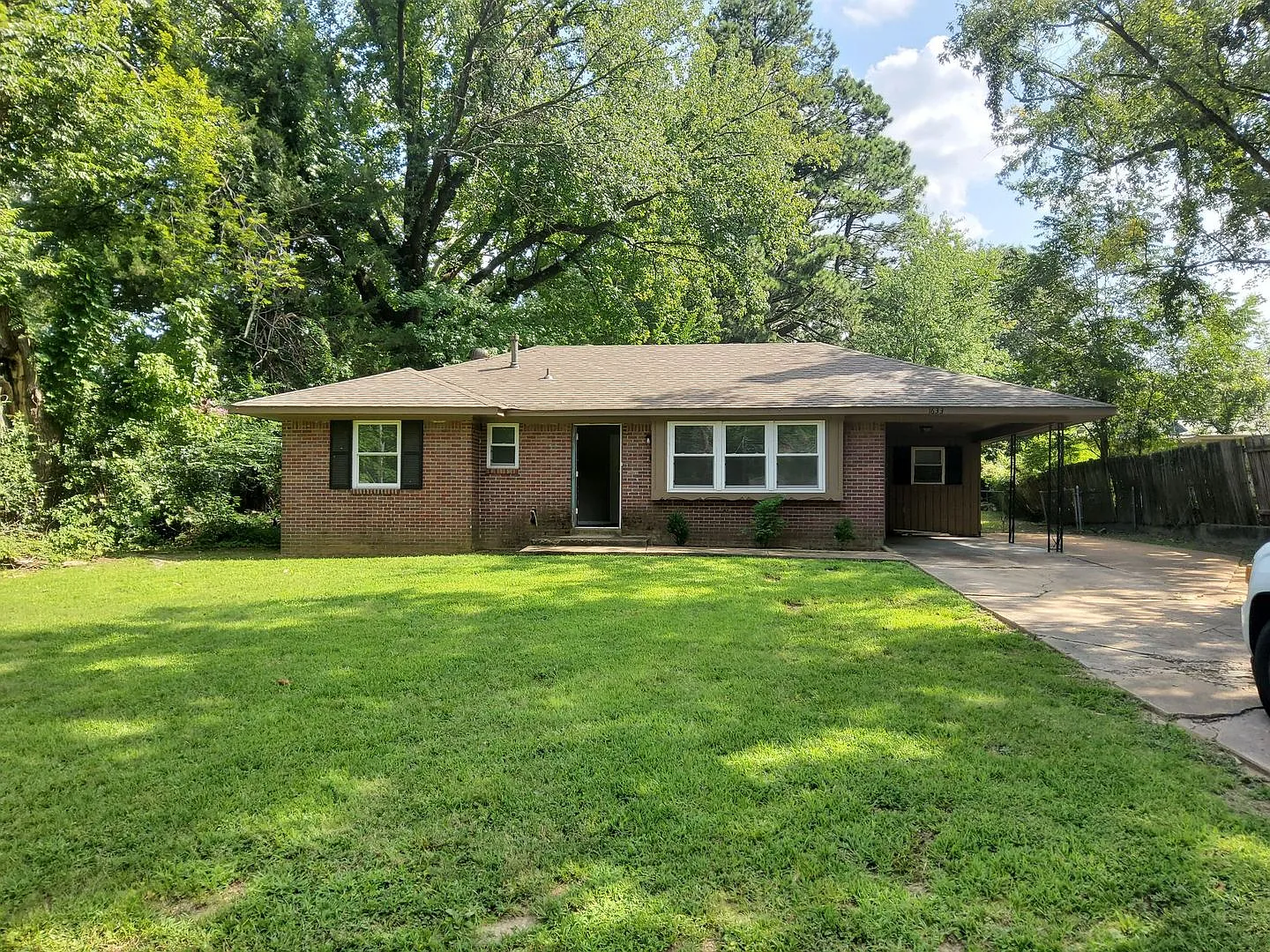 Welcome to 1633 Puryear! — Photo 1