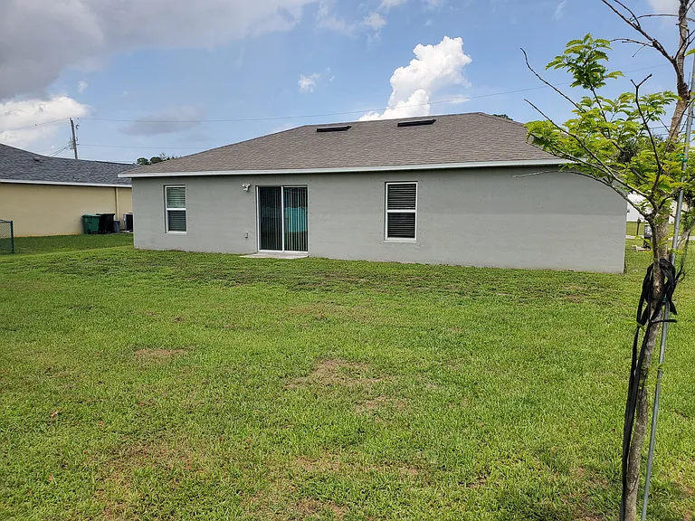 3150 SW Centamino St — Photo 19