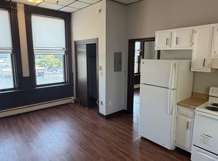 153 Main St APT 10, Marlborough, MA 01752