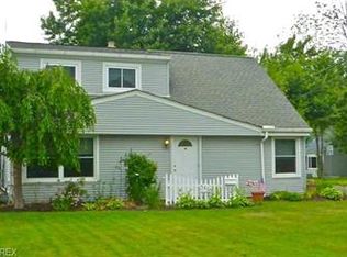 5824 Andrews Rd, Mentor On The Lake, OH 44060