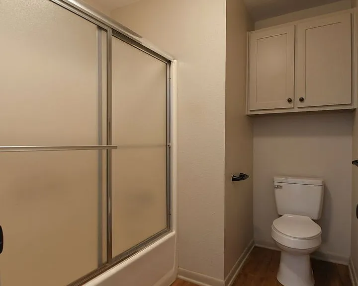 710 Kelli — Photo 28