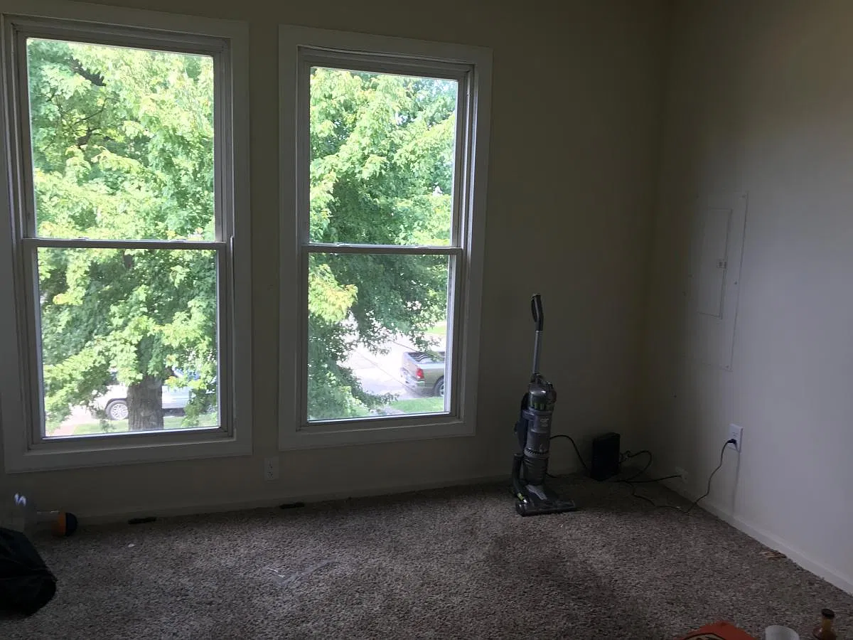 2 bed, 1023 sqft, $1,000 — Photo 4