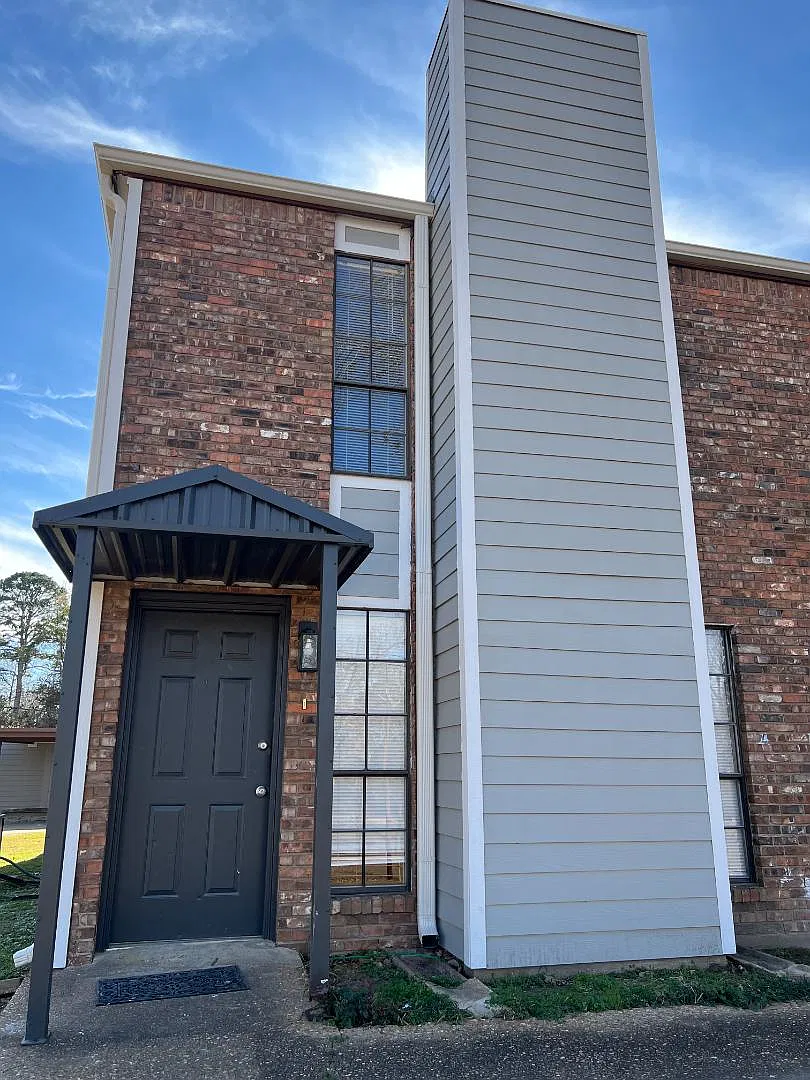 151 Susan Street - 1 — Photo 1