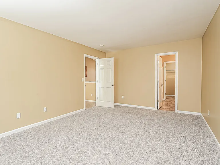 3644 Thornaby Cir — Photo 10