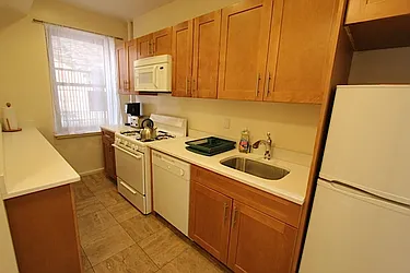 Rented by Natural Habitat Realty