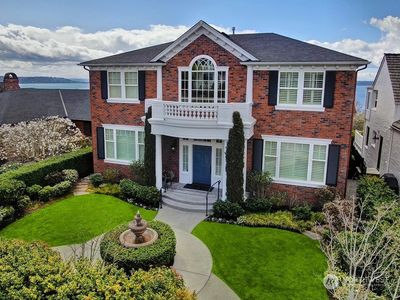 2327 Rosemont Place W, Seattle, WA, 98199