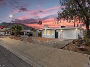 256 Hillcrest Dr, Henderson, NV 89015