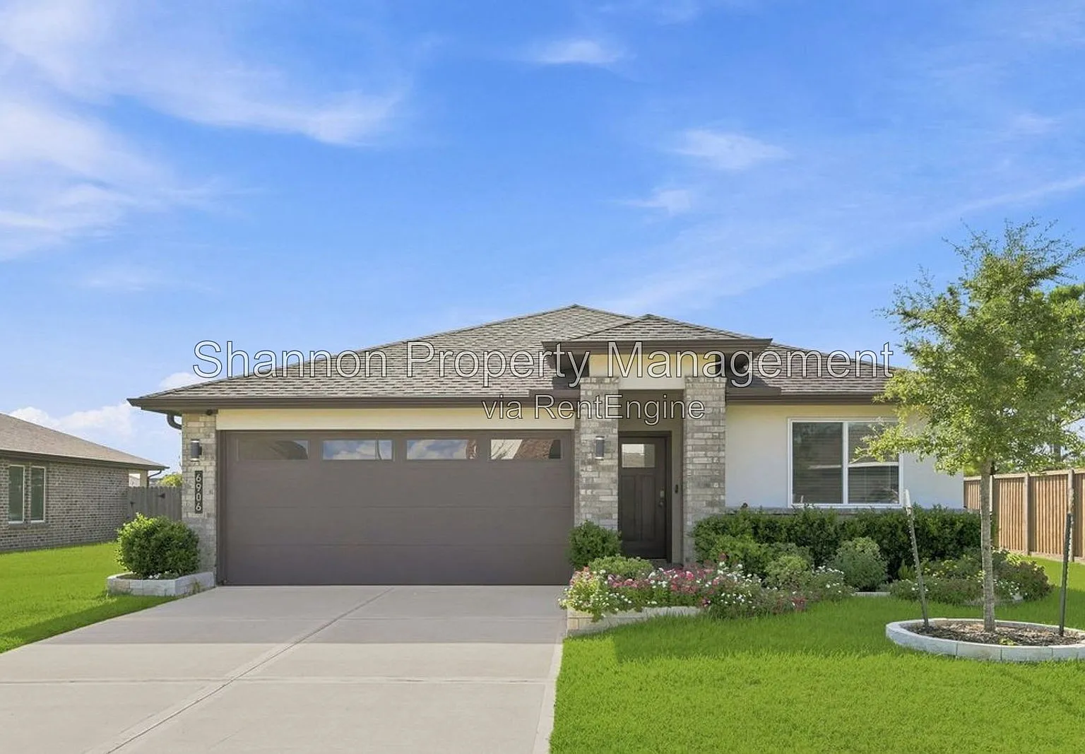 4 bed, 2.5 bath, 1831 sqft, $2,795 — Photo 1
