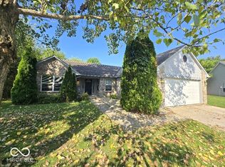 6710 Raritan Ct, Indianapolis, IN 46221