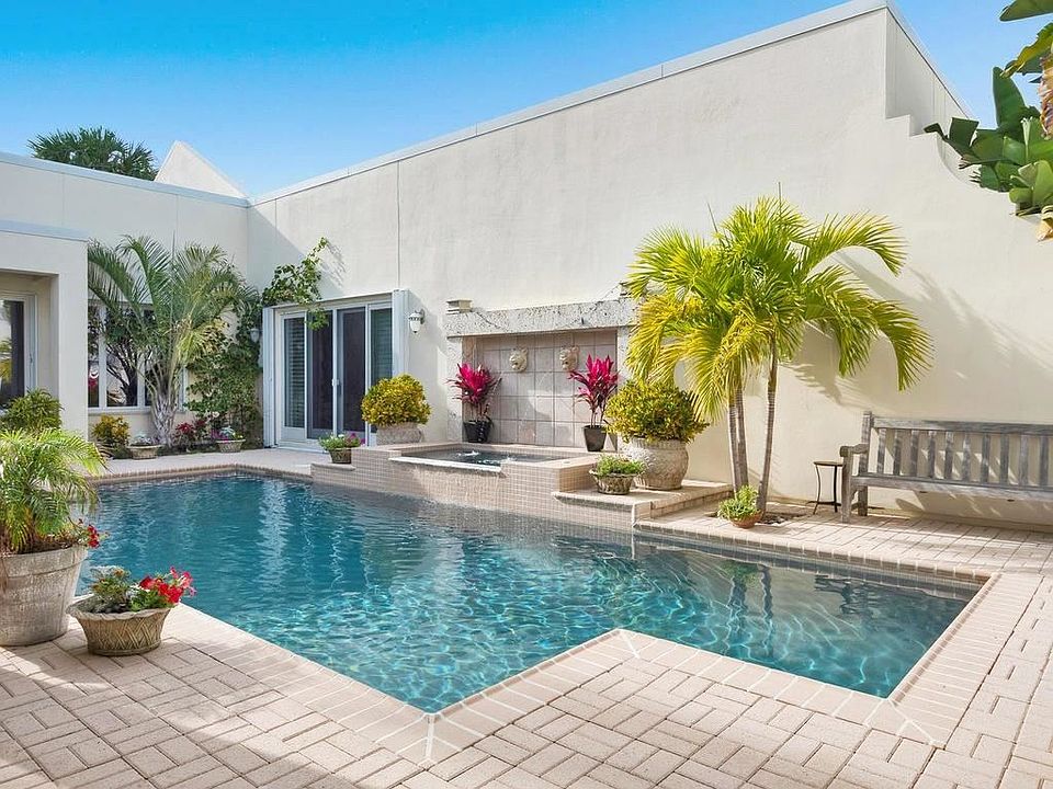1st image of 8381 Calamandren Way #28