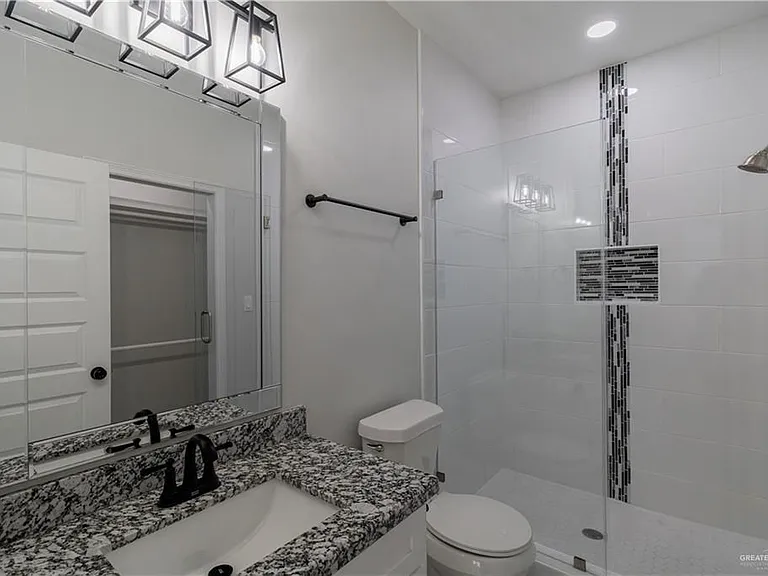 5510 N Crown Point — Photo 8