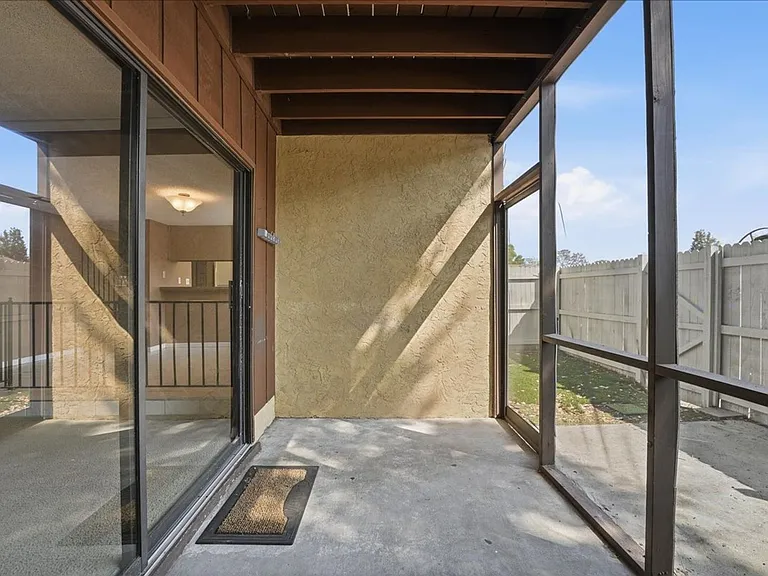1428 Oak Pl #C — Photo 14