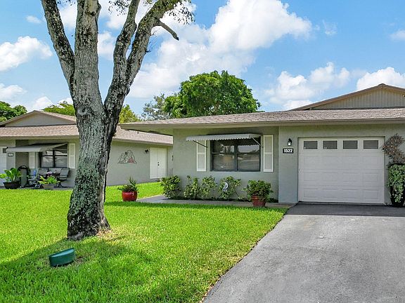 2nd image of 1522 Palmland Drive #1522