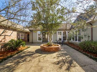 19407 Spyglass Hill Dr, Baton Rouge, LA 70809
