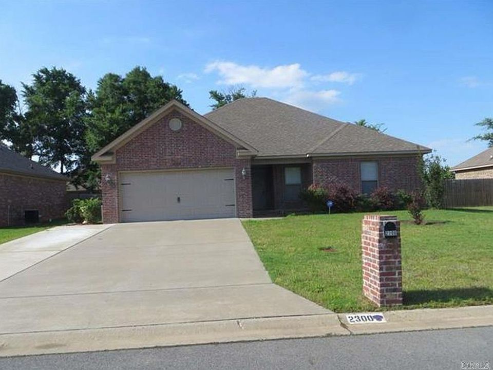 1st image of 2300 Wilmington Dr