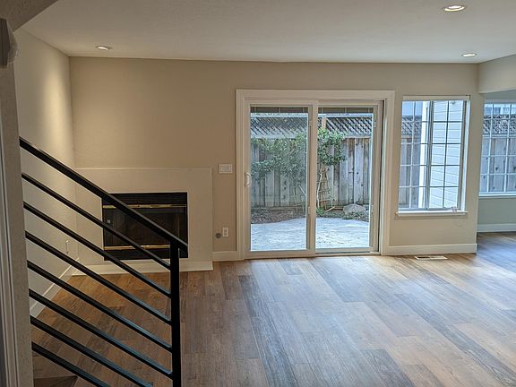 3rd image of 120 E Latimer Ave