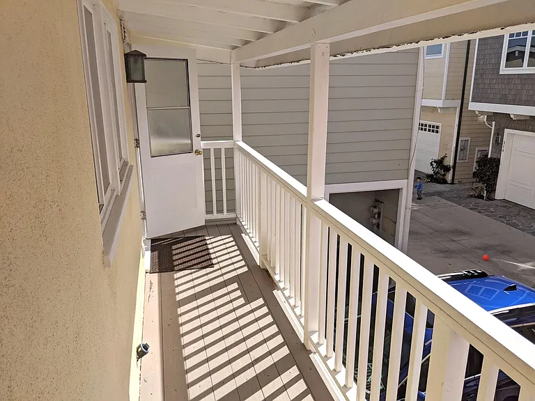 Private Balcony/ door to bathroom