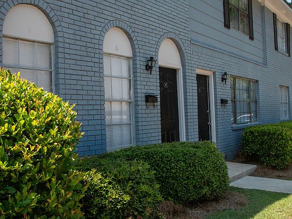 2nd image of 1436 Watson Blvd #23