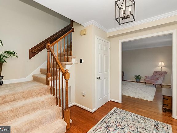 4th image of 5 Trotter Cir