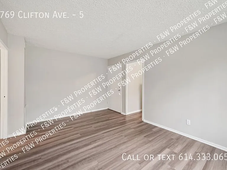 1769 Clifton Ave #5 — Photo 21