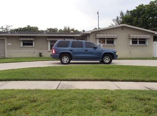 6091 SW 1st St, Plantation, FL 33317