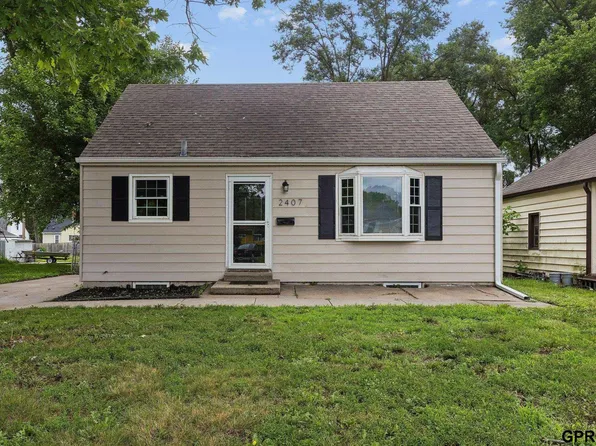 2407 Washington St, Bellevue, NE 68005