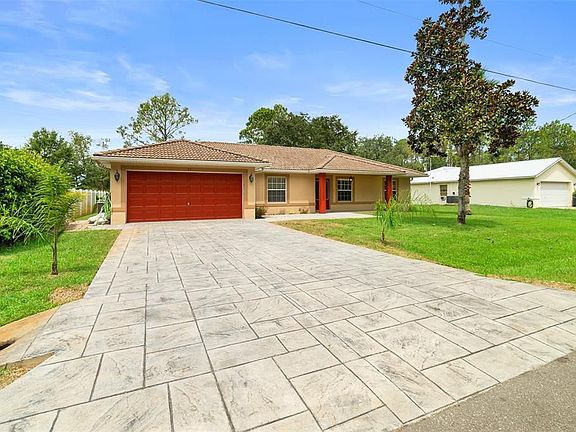 2nd image of 17 Pickford Dr