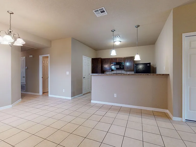 1707 Aztec Trce #A — Photo 14