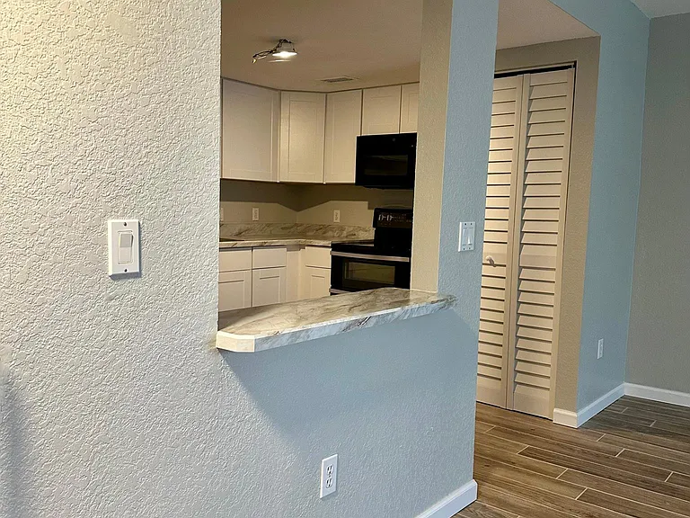 Kitchen pass through