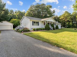 1516 Sycamore Dr, Tappahannock, VA 22560