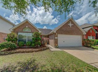 323 Meridian Blvd, Baytown, TX 77521