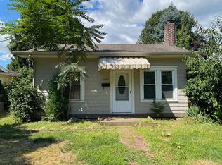 908 Davis St, Akron, OH 44310