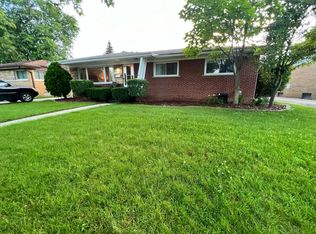 32253 Judilane St, Roseville, MI 48066