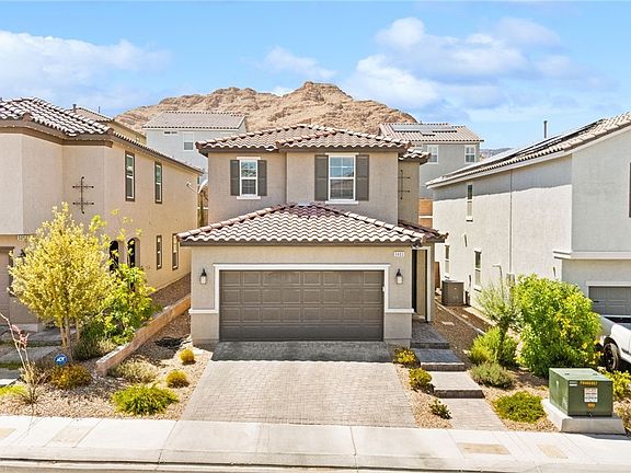 3rd image of 5403 Robinera Ct