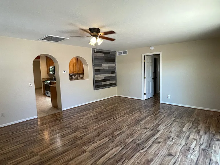 1227 N Sonoita Ave — Photo 7