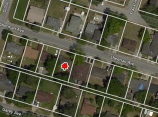 915 Sherman Ave, Savannah, GA 31405