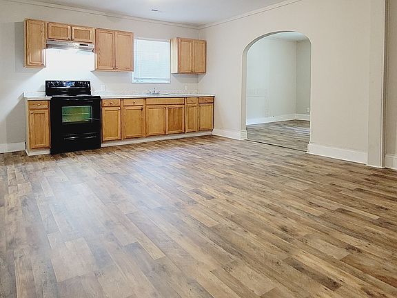 4th image of 121 Palmer St