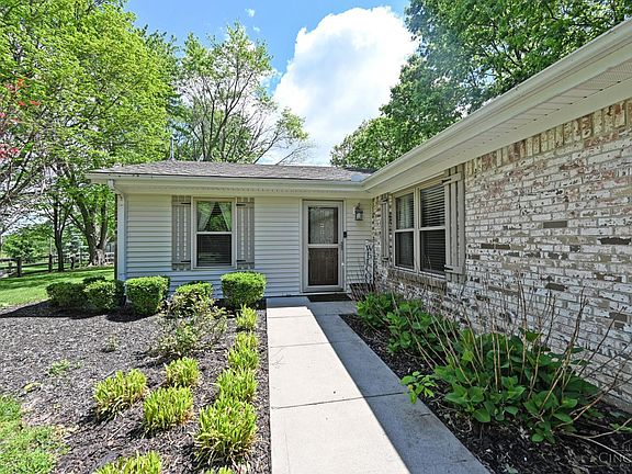 4th image of 2987 Pekin Rd