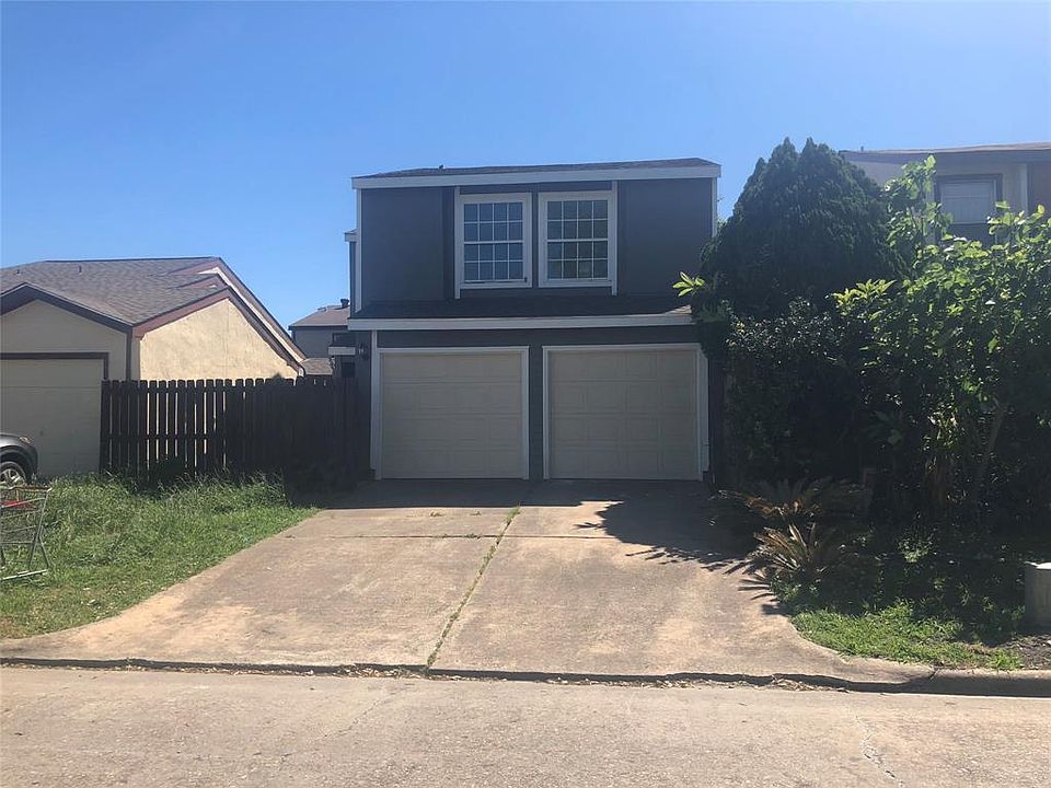 1st image of 12505 Corona Ln